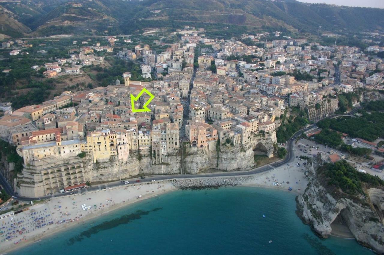 Astoria Tropea Centro Storico Apartment Екстериор снимка