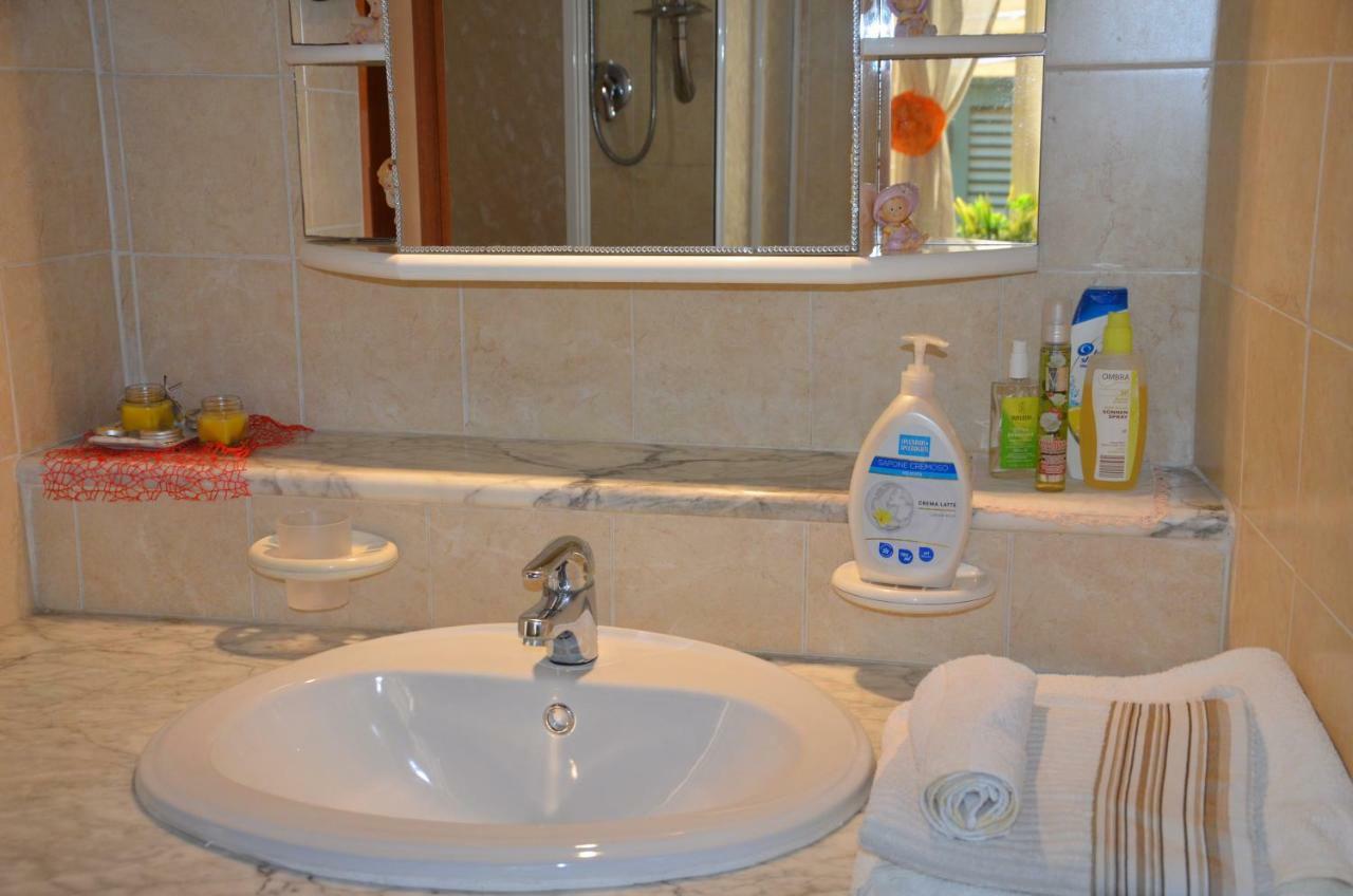 Astoria Tropea Centro Storico Apartment Екстериор снимка